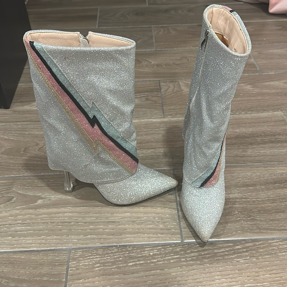 Dollz Kill - Ziggy Glitter Boots - Azalea Wang - Size 8
- Glitter